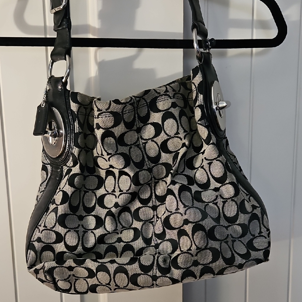Coach Black and Cream Shoulder Bag